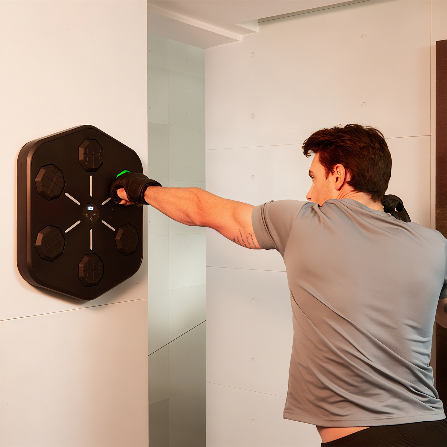 Megelin Music Boxing Machine with Boxing Gloves
