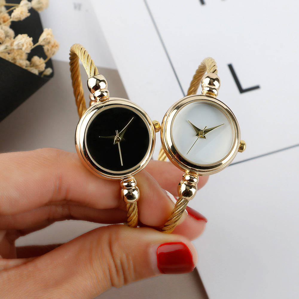 Female Bracelet Retro Wristwatch