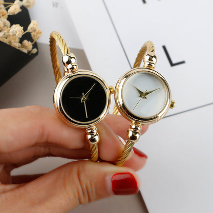 Female Bracelet Retro Wristwatch