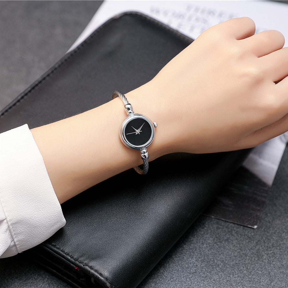 Female Bracelet Retro Wristwatch