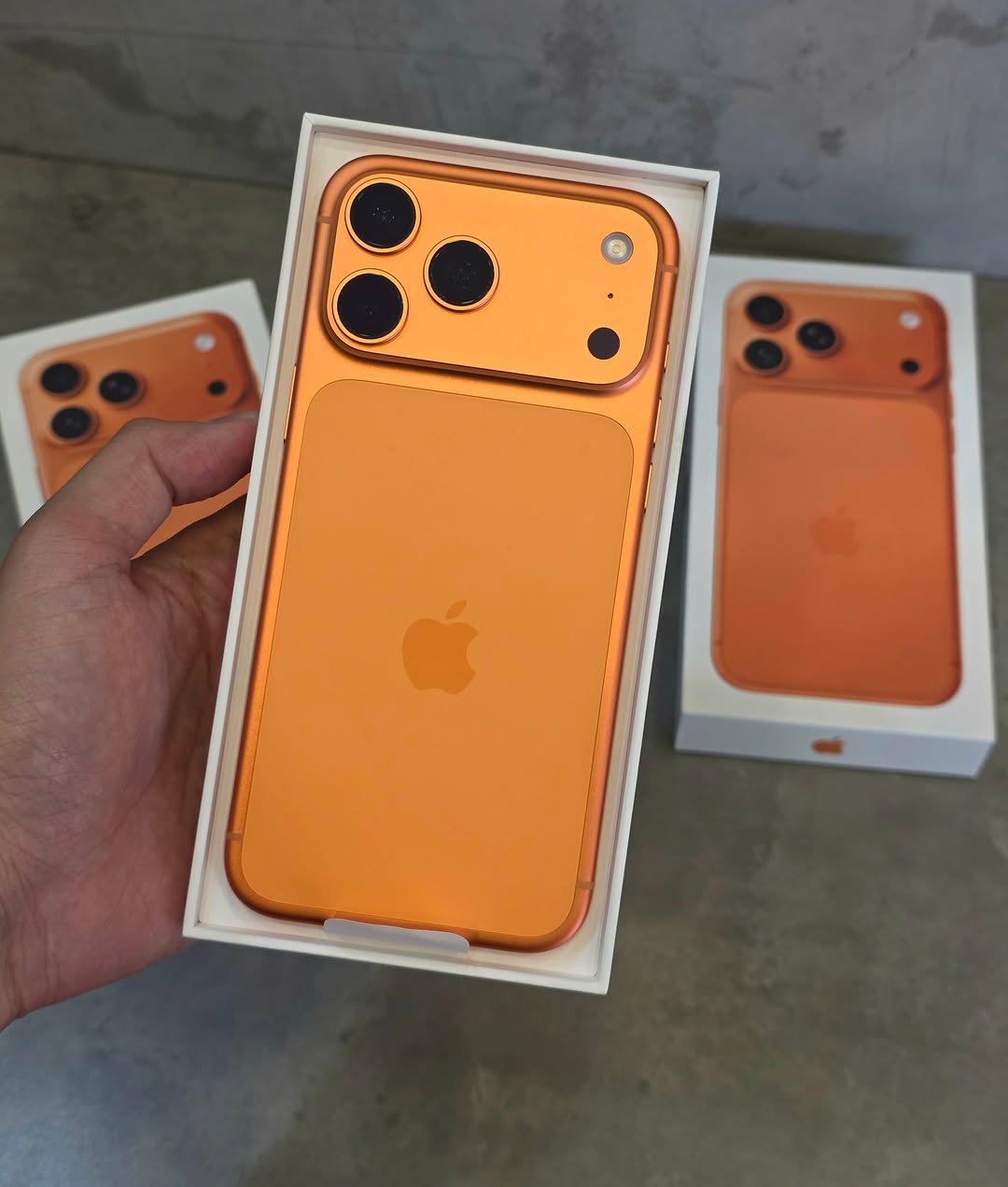 iPhone 17 Pro Max Master Copy Same Like Original